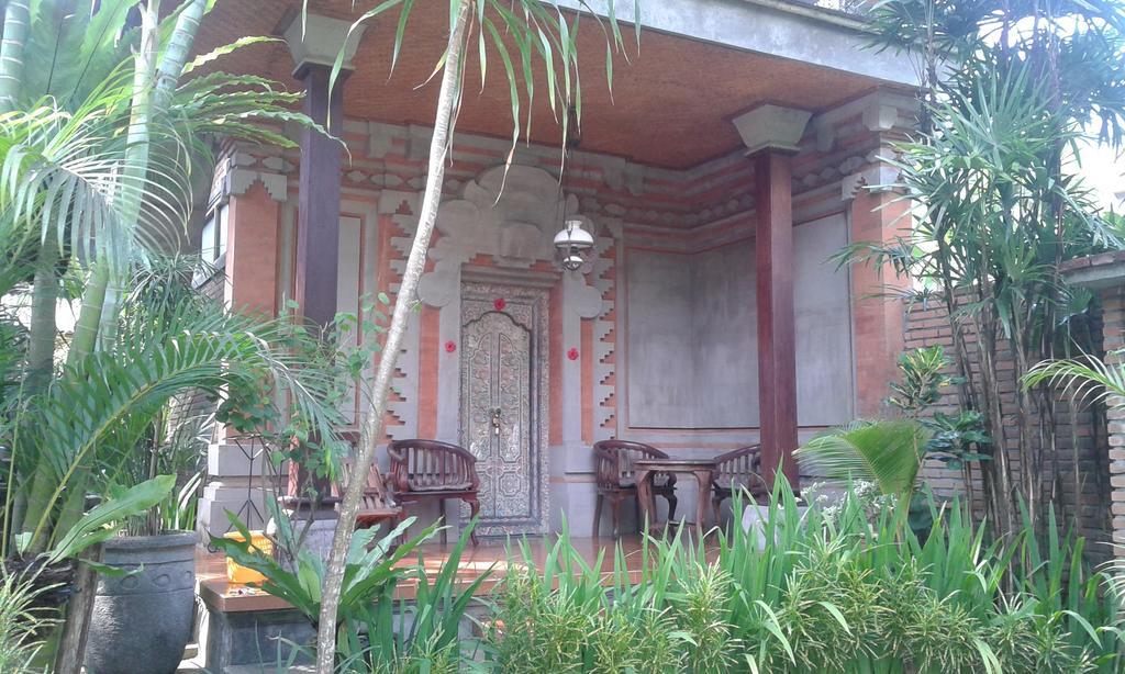 Mandia Bungalows Ubud  Ruang foto