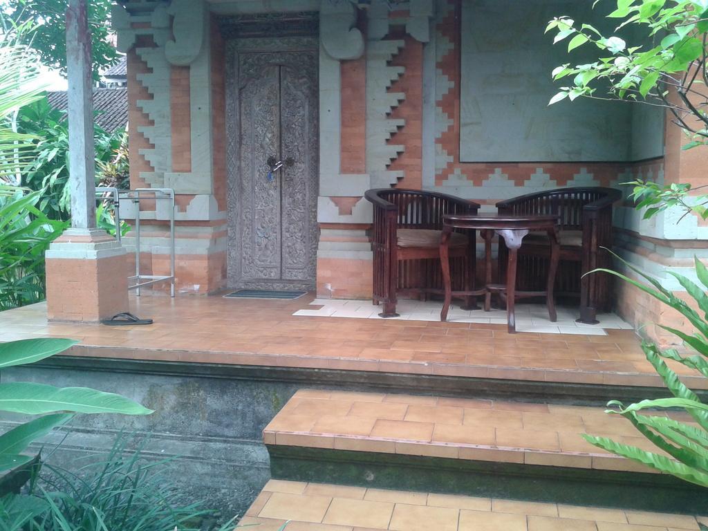 Mandia Bungalows Ubud  Ruang foto